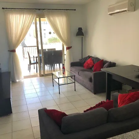 Royal Seacrest Apartament *